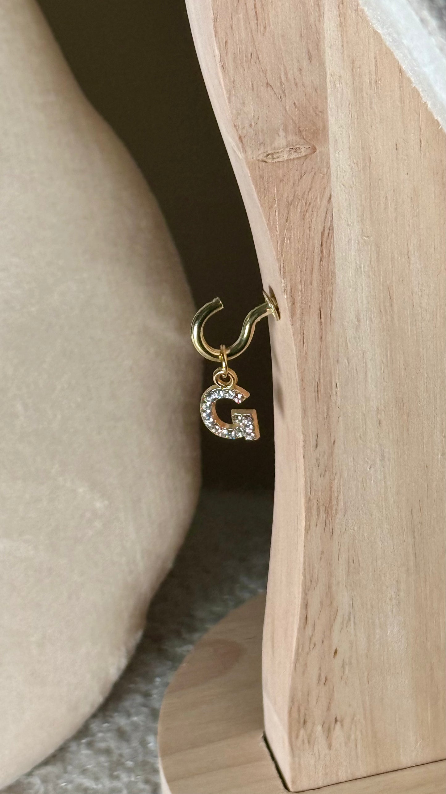 Charm lettre G brillant