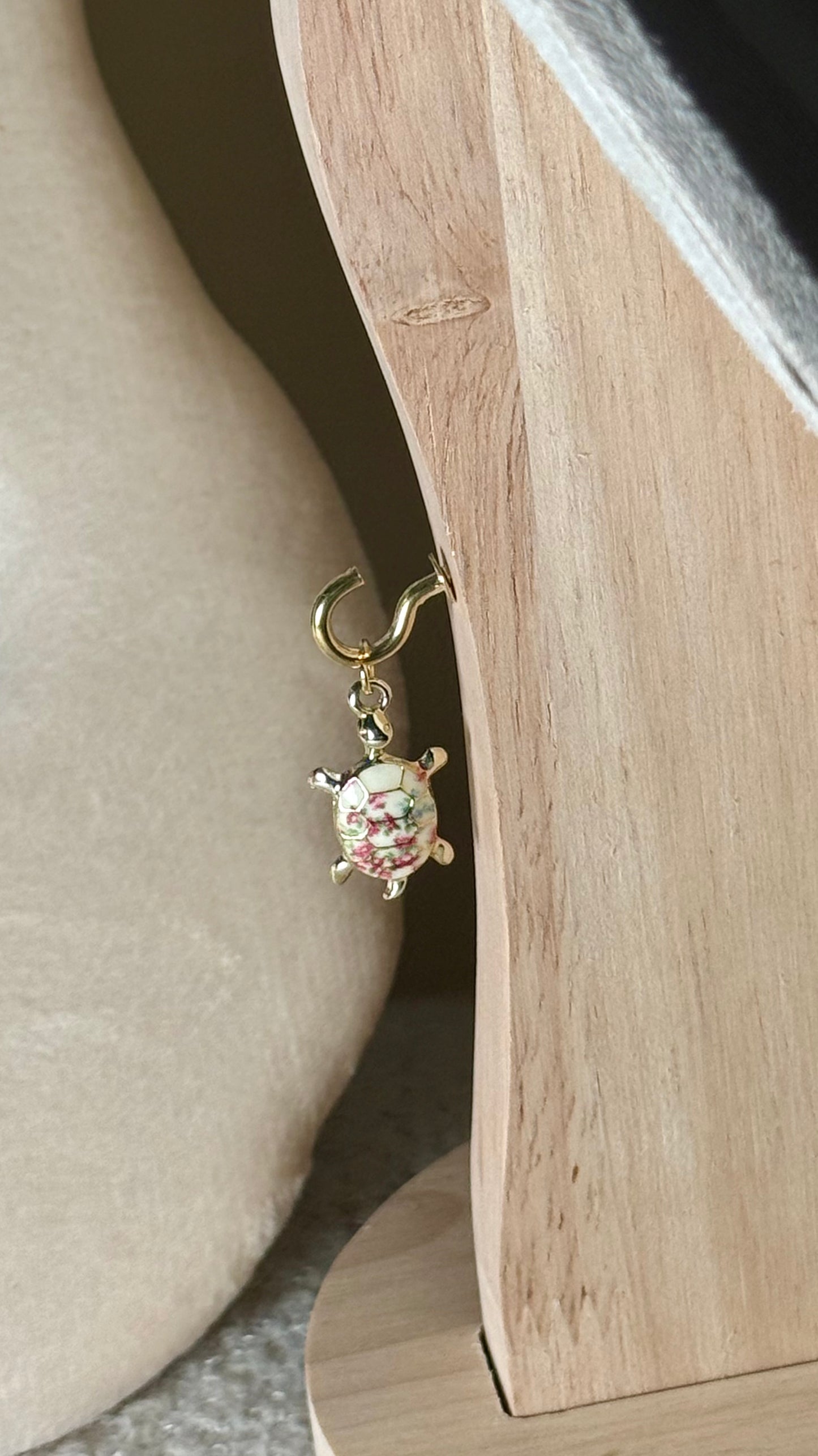 Charm tortue blanche
