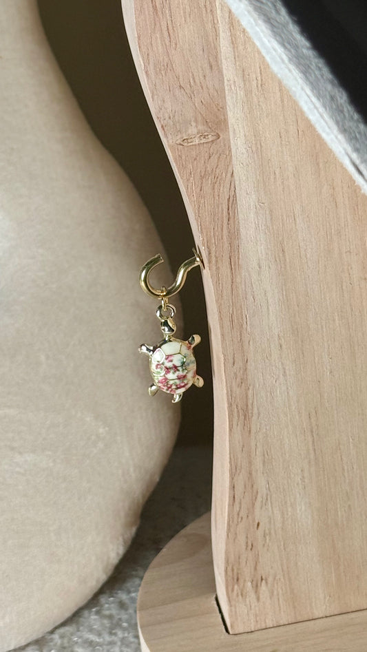 Charm tortue blanche