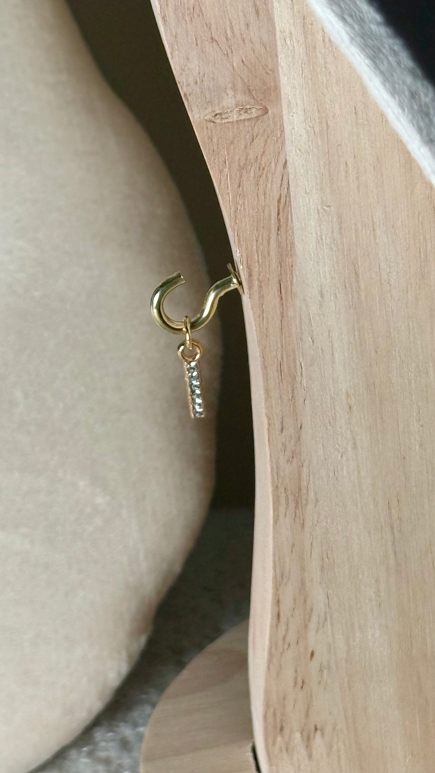 Charm lettre I brillant