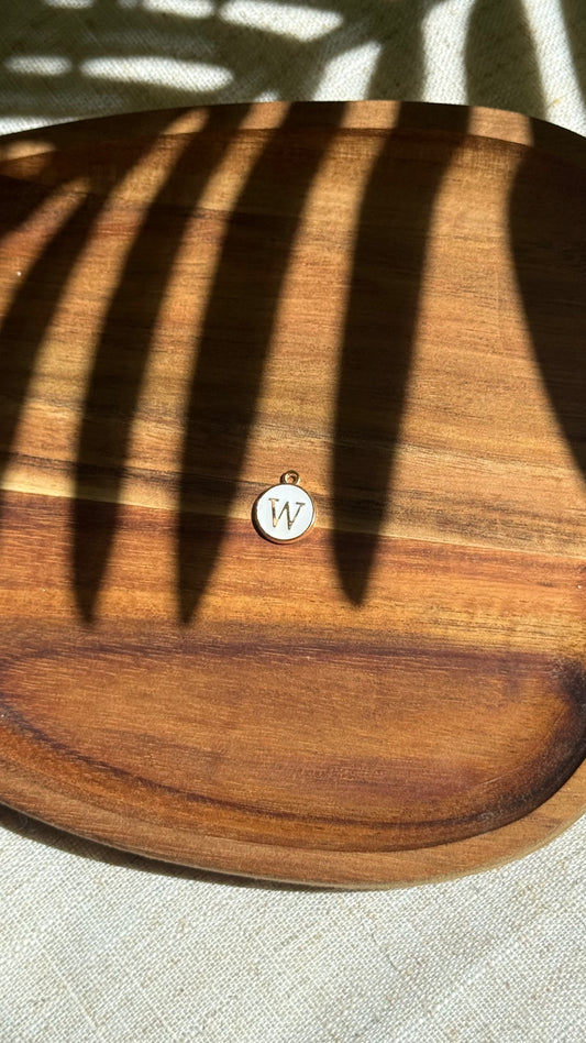 Charm lettre W
