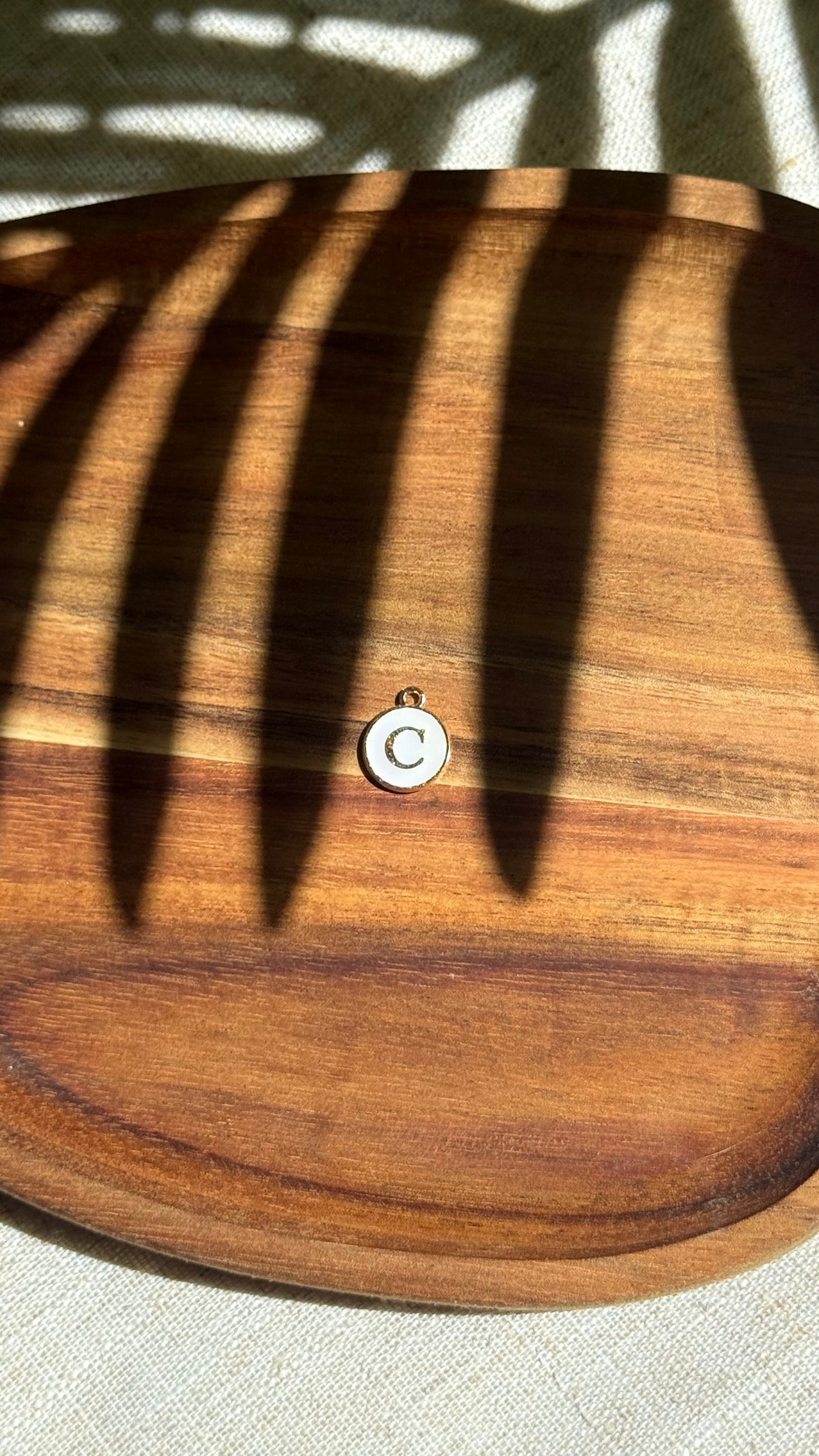 Charm lettre C