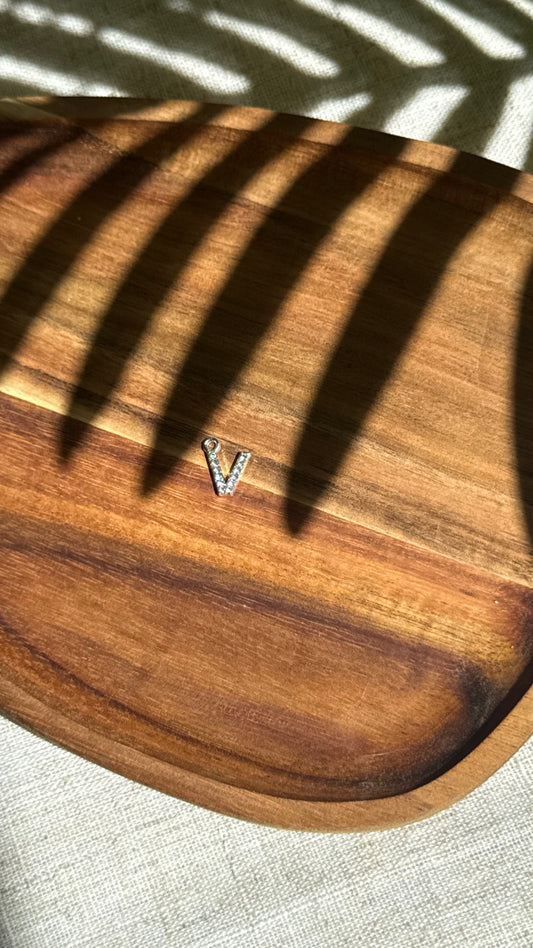 Charm lettre V argentée